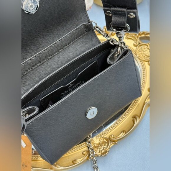 🆕 VIVIENNE WESTWOOD 🧿 NWT Small Black Hazel Bag - Saffiano Leather - Black - Picture 11 of 15